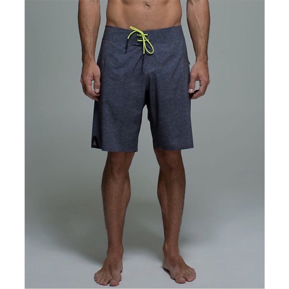 Lululemon El Current Swim Board Shorts Size 40